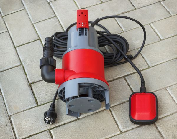 Cost of Submersible Pump Installation in Plano